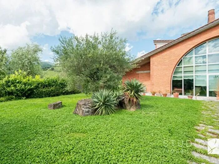 Casa con 5 locali in vendita in Strada Provinciale Montalese, Montale