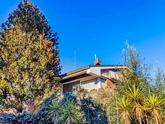 Appartamento bilocale in affitto in Via Francesco Pericoli, Roma