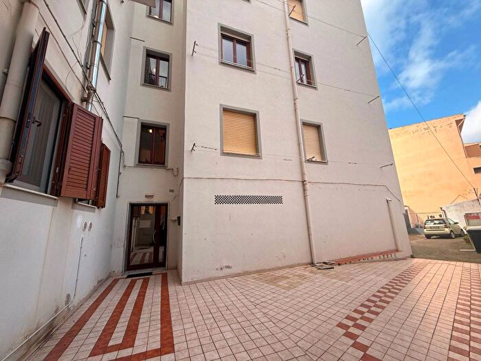 Appartamento quadrilocale in affitto in Via Gian Lorenzo Bernini, Pivarada, Alghero