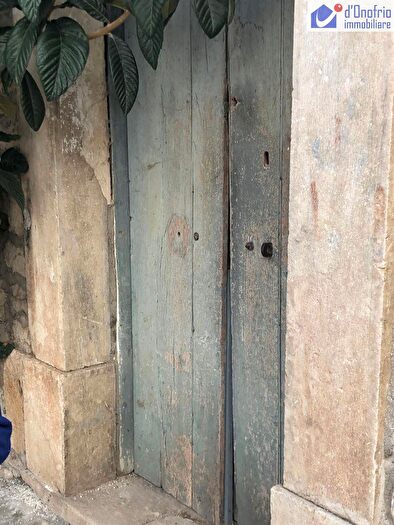 Casa trilocale in vendita in Via Municipio, Gildone