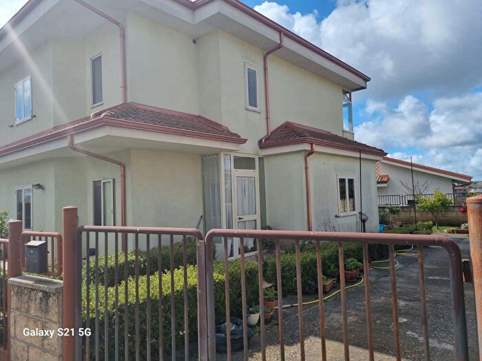 Casa con 5 locali in vendita in Via Gabriele dAnnunzio Snc, Ionadi