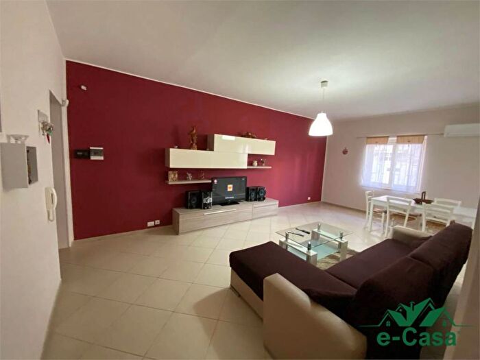 Appartamento quadrilocale in affitto in VIA LUNGO MARE NAULOCO, Venetico Marina, Venetico