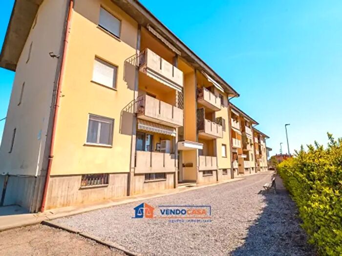 Appartamento con 5 locali in vendita in Via Tarantasca C, Busca