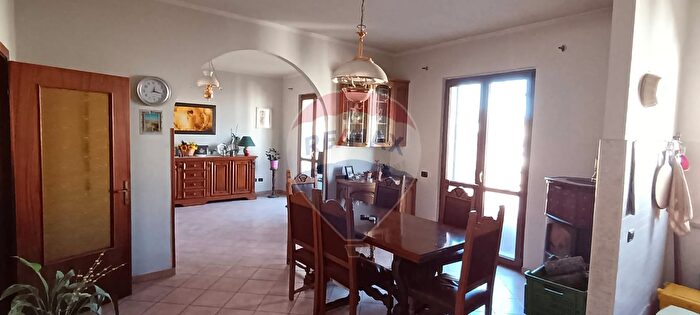 Appartamento quadrilocale in vendita in Via Giovanni Pascoli, Sigillo