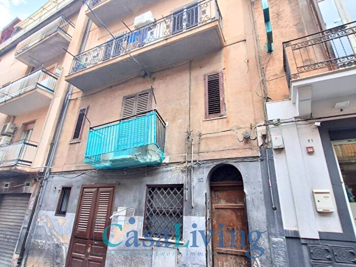 Appartamento trilocale in affitto in Via Antonio Veneziano, Centro, Monreale
