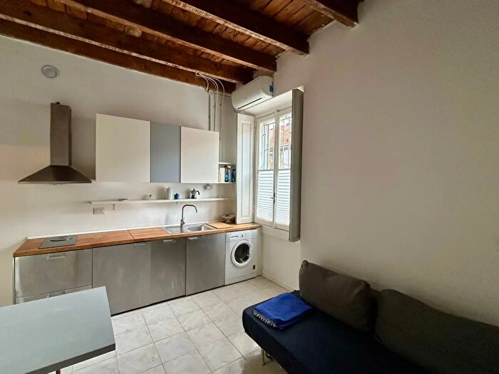 Appartamento bilocale in affitto in Via Arquà, Milano