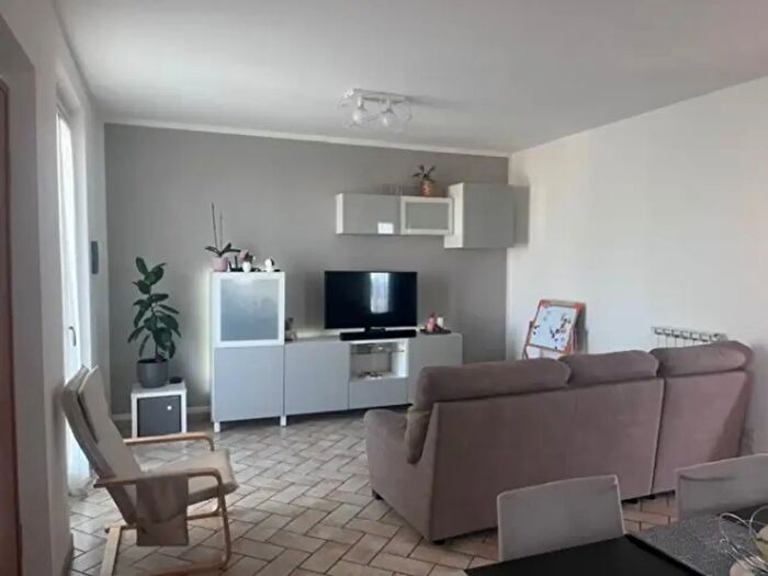 Appartamento quadrilocale in affitto in Montecosaro