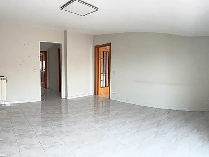 Appartamento trilocale in vendita in Via Lago Patria, Giugliano In Campania