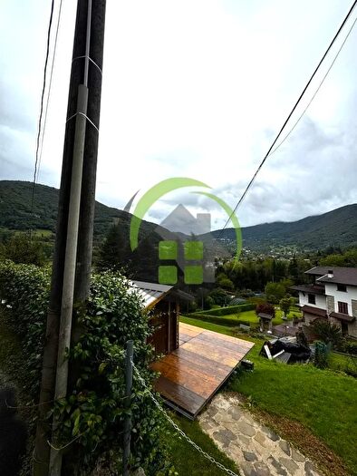 Casa con 5 locali in vendita in Albino