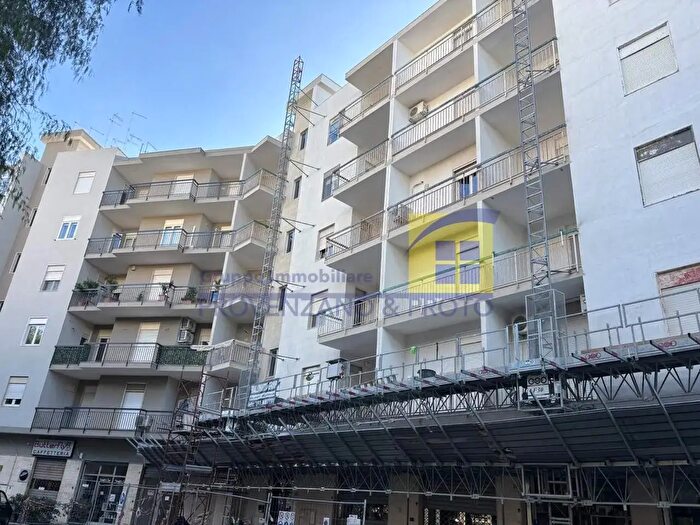Appartamento trilocale in vendita in Viale Porta Pia, Brindisi