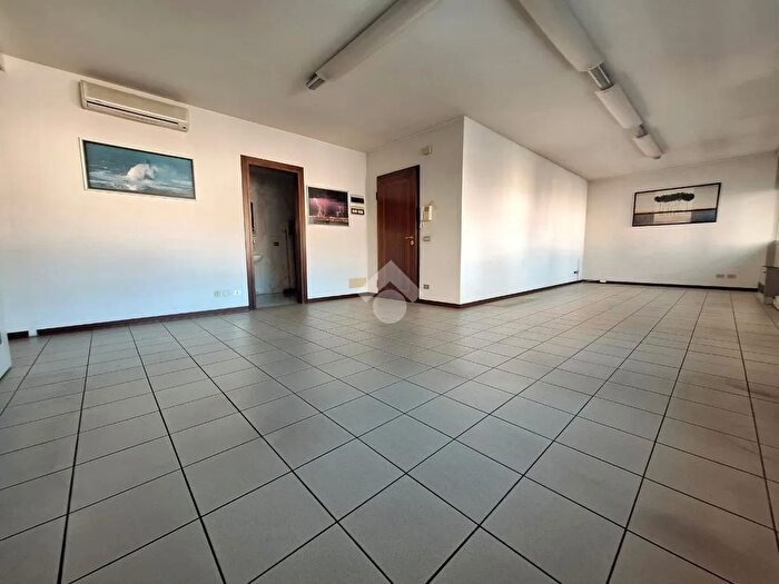 Appartamento monolocale in vendita in Via C Colombo, Conegliano