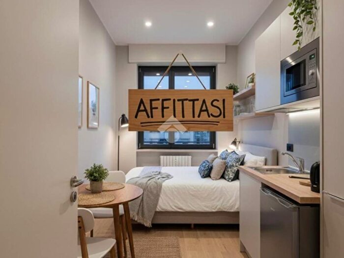 Appartamento bilocale in affitto in Viale Mille, Centro Storico, Reggio Emilia