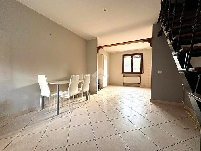 Appartamento trilocale in vendita in Vicolo Teverino, Monterotondo