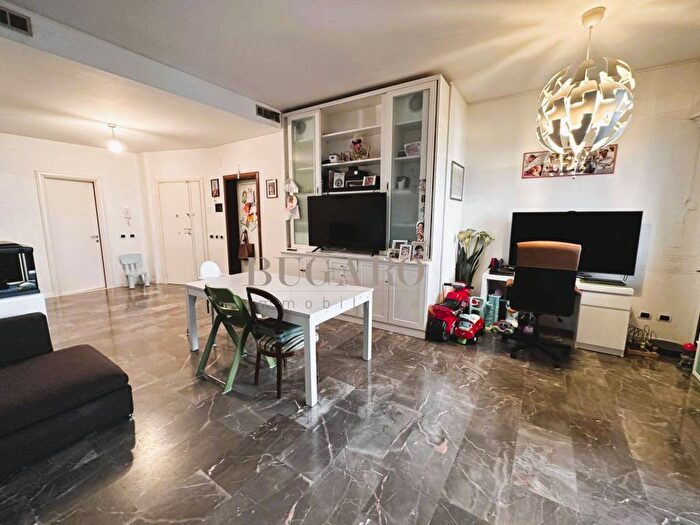 Appartamento quadrilocale in affitto in Passetto, Ancona