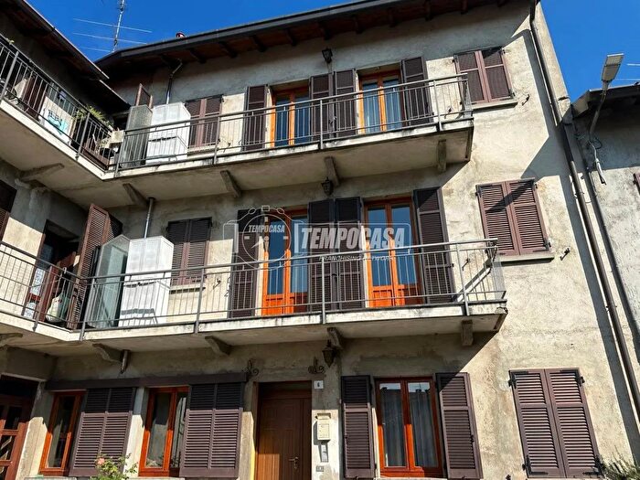 Casa con 5 locali in vendita in Via Como, Montorfano