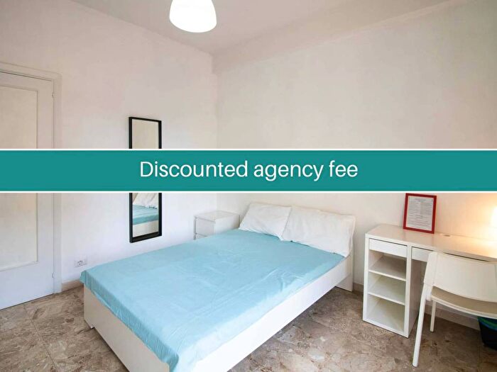 Appartamento con 5 locali in affitto in Via Francesco Baracca, Novoli, Firenze