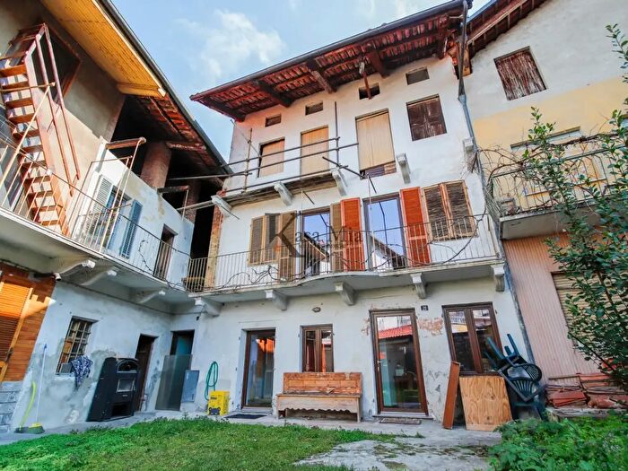 Case in Vendita e in Affitto - 2