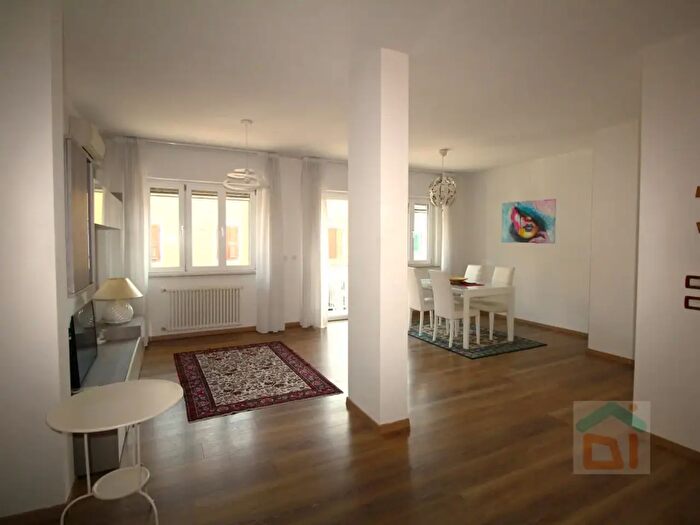 Appartamento quadrilocale in affitto in Via da Mula, Palmanova