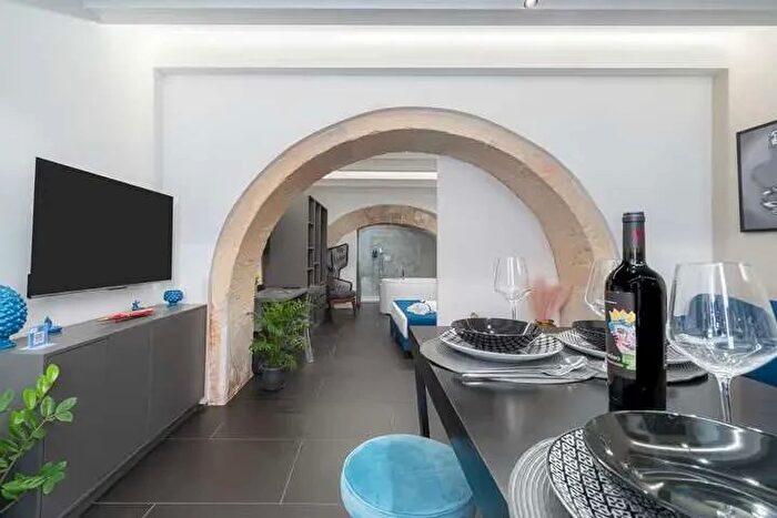 Appartamento monolocale in vendita in Piazza del Precursore, Siracusa