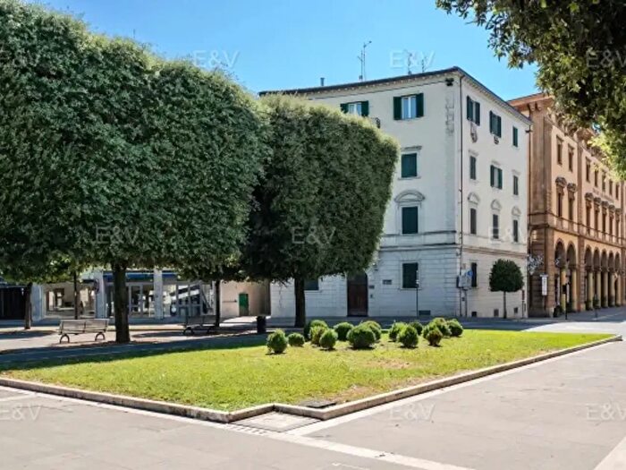 Appartamento quadrilocale in vendita in Via Camillo Benso di Cavour, Arezzo