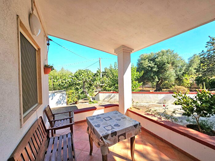 Casa quadrilocale in vendita in Carovigno