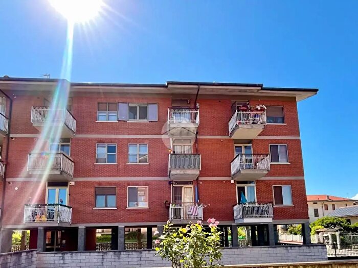 Appartamento bilocale in vendita in Via Lombardore, Leini