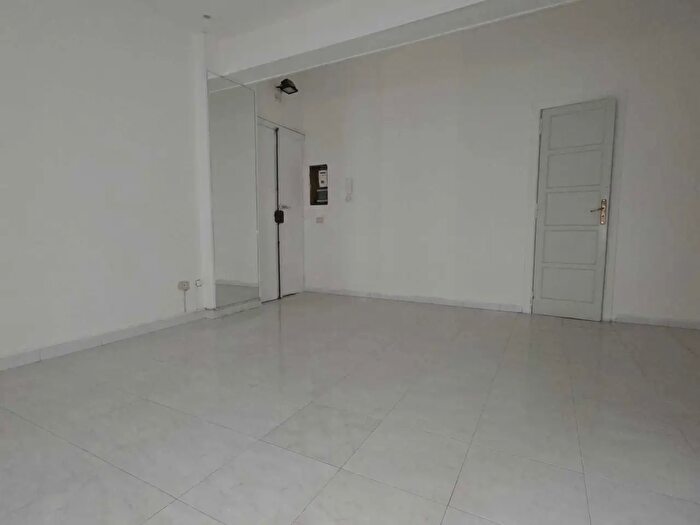 Appartamento bilocale in vendita in Via Rocco Cocchia, Salerno