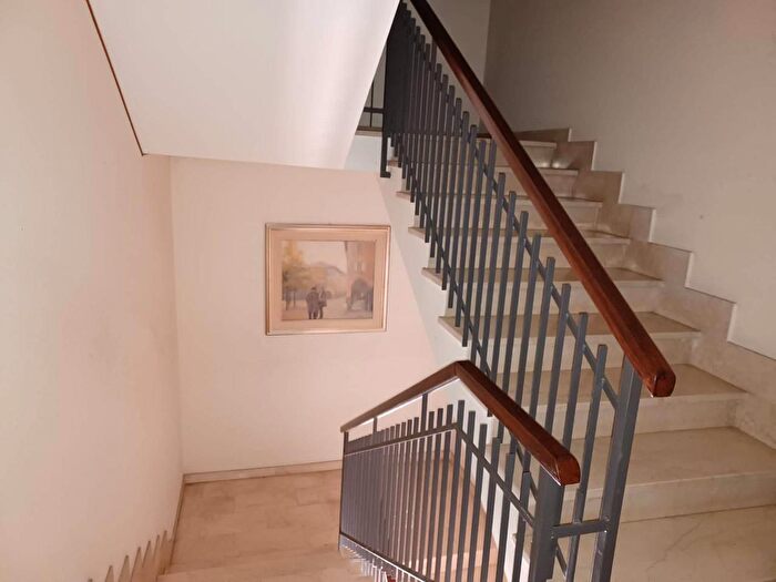 Casa con 20 locali in vendita in Via Gastinelli, Reggio Emilia