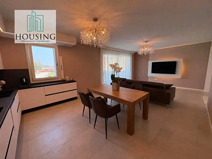 Appartamento quadrilocale in vendita in Via Marza, Montegrotto Terme