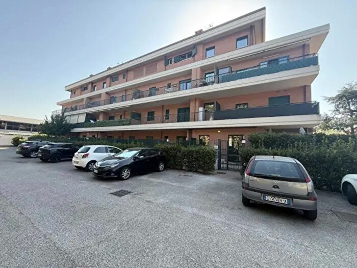 Appartamento bilocale in vendita in Via Giusto Fontanini, Roma