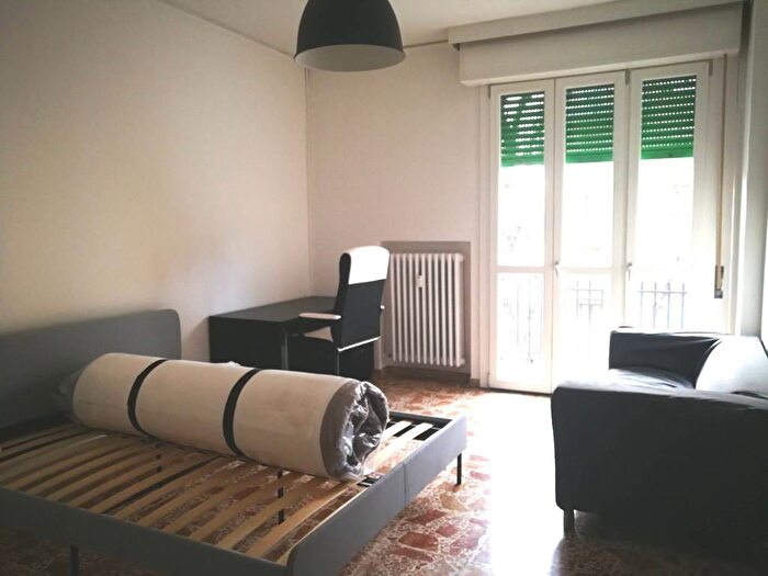 Appartamento con 5 locali in affitto in Via Giuseppe Toniolo, Sacca Stazione, Modena