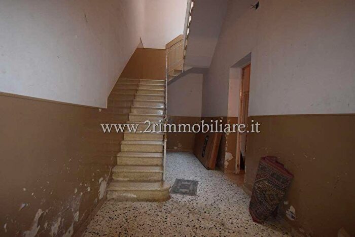 Casa con 8 locali in vendita in Via Volturno, Mazara Del Vallo