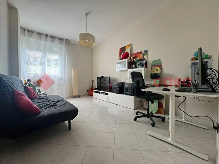 Appartamento trilocale in vendita in Livorno