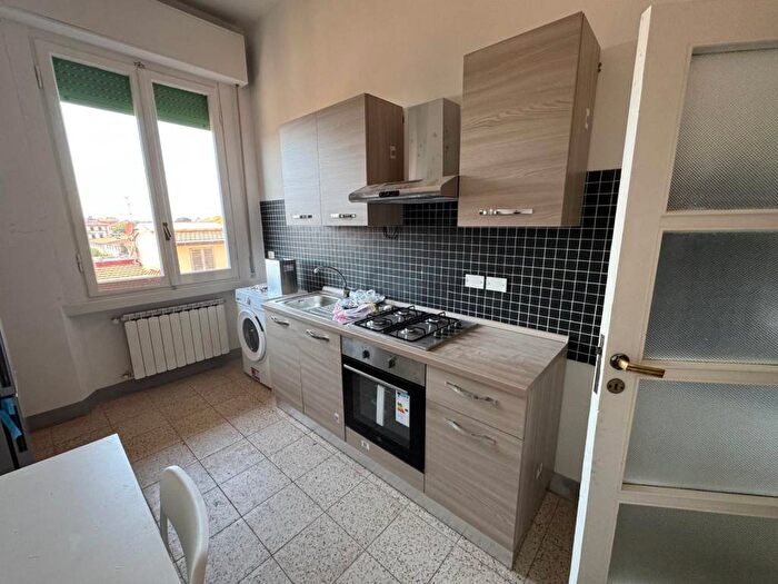 Appartamento trilocale in affitto in Alberti Bellariva, Firenze