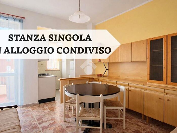 Appartamento monolocale in affitto in Via G Pascoli, Centro, Bra