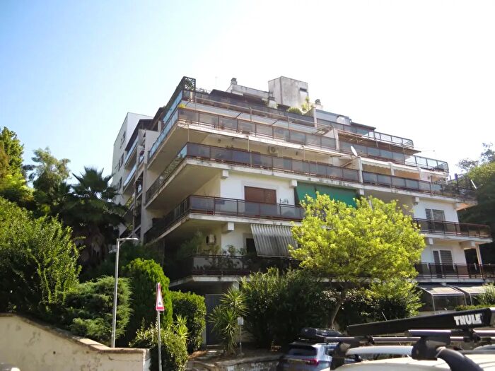Appartamento bilocale in vendita in Via Tomba di Nerone, Roma