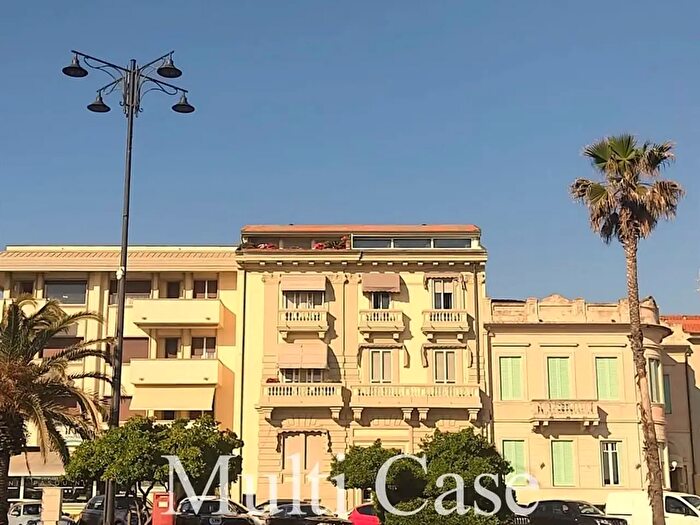 Appartamento in vendita in Viareggio