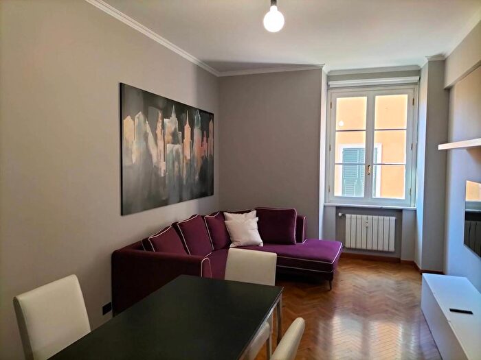 Appartamento con 5 locali in affitto in Via Assarotti, Castelletto, Genova