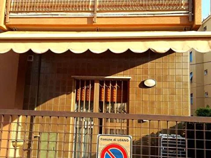 Appartamento bilocale in affitto in Via Alessandro Manzoni, Centro, Loano