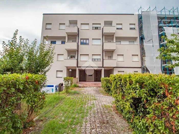 Appartamento quadrilocale in vendita in Via Santa Francesca Saverio Cabrini, Rieti