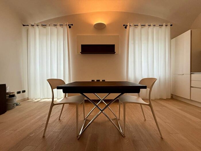 Appartamento bilocale in affitto in Via Conte Augusto Avogadro, Vigliano Biellese