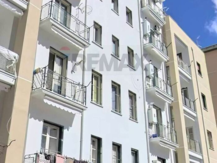 Appartamento con 5 locali in affitto in Via Calabria, Centro, Caltanissetta