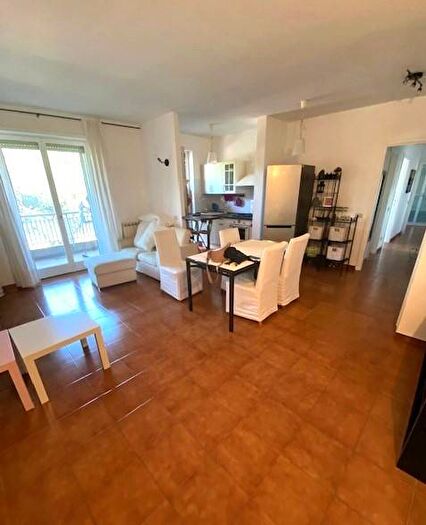 Appartamento trilocale in affitto in Via degli Aldobrandeschi, Pisana Bravetta, Roma