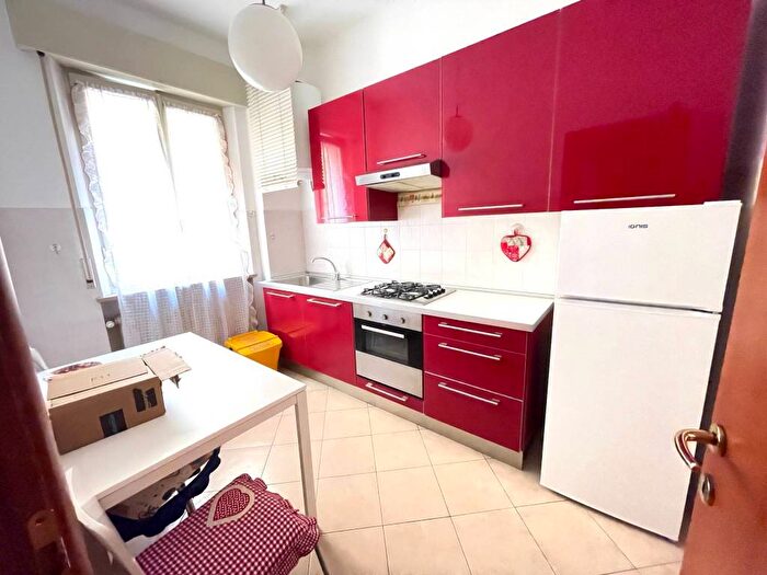 Appartamento quadrilocale in affitto in Viale Agostino Berenini, Centro Storico, Parma