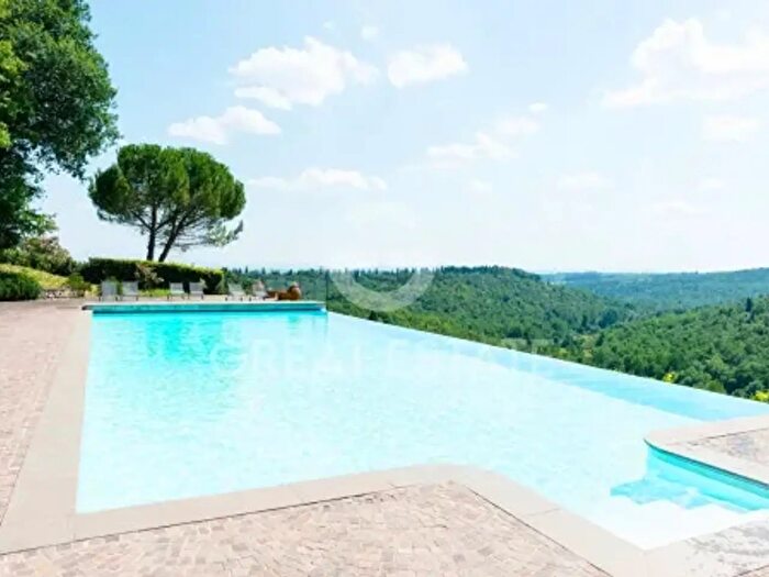 Casa con 6 locali in vendita in Via delle Salmerie, Castelnuovo Berardenga