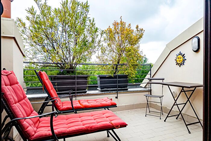 Appartamento trilocale in vendita in Via Privata Cherso, Milano