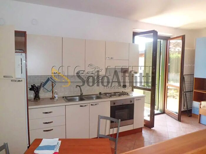 Appartamento monolocale in affitto in Via ETibaldi, Pavia