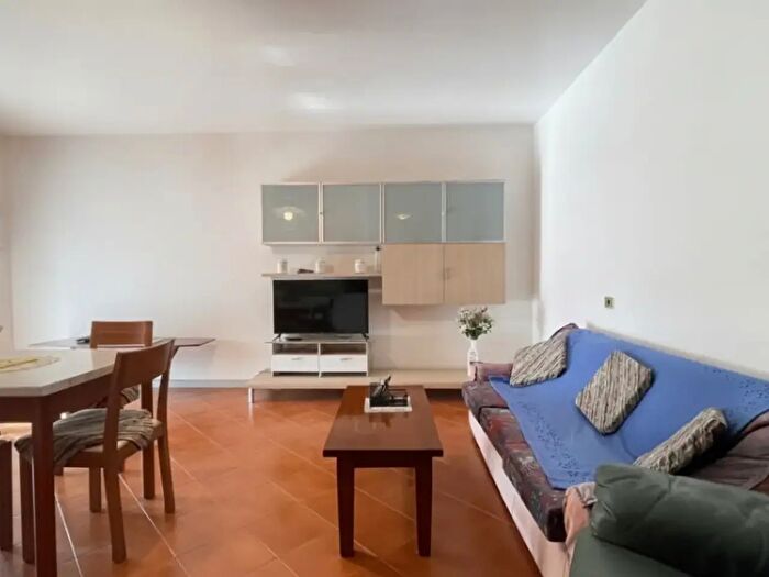 Appartamento trilocale in affitto in Via Papa Giovanni XXIII, Este