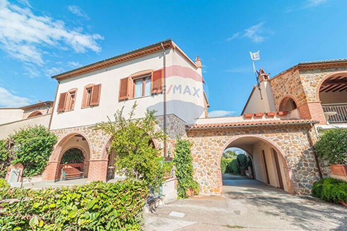 Appartamento quadrilocale in vendita in Madonna del Cavalluzzo Snc, Manciano