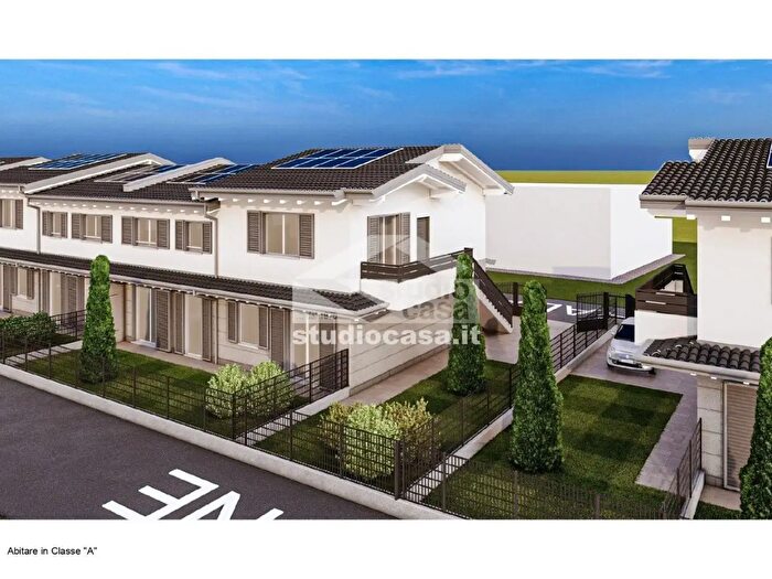 Case in Vendita e in Affitto - 2